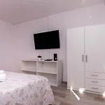 شقة Spacious Snowwhite سبليت